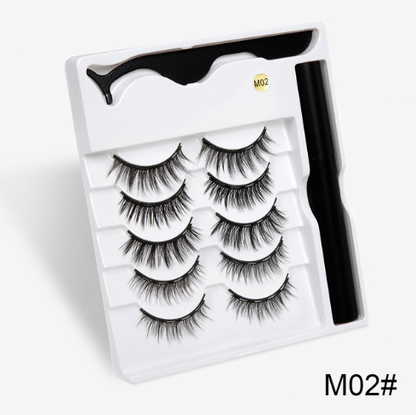 A Pair Of False Eyelashes With Magnets In Fashion - image 5